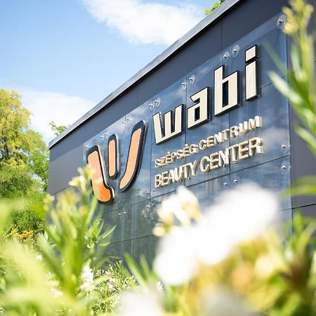 Wabi Hotel - Beauty & Dental Center Sopron Esterno foto