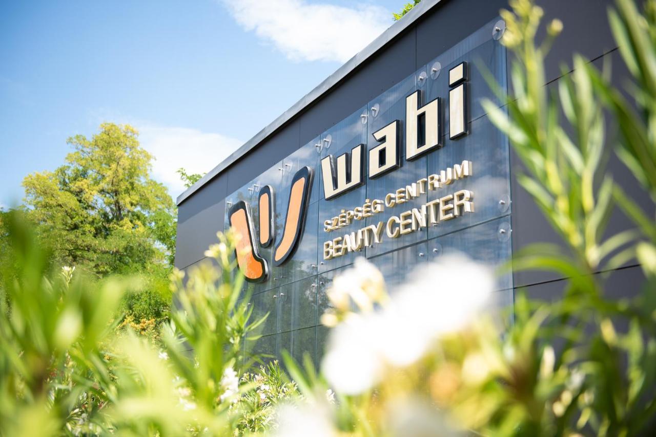 Wabi Hotel - Beauty & Dental Center Sopron Esterno foto